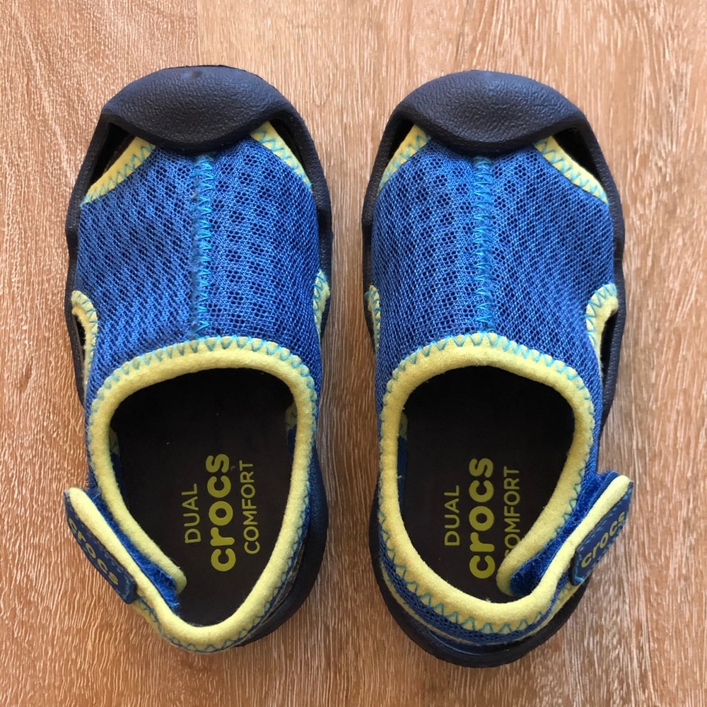 NWOT Crocs Kids Swiftwater Sandal